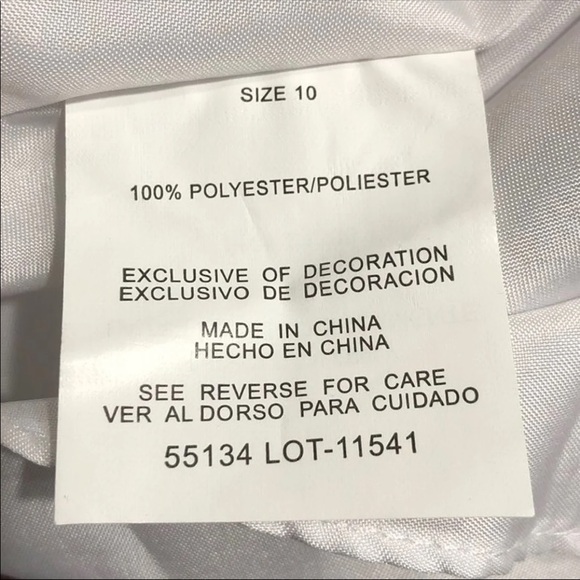 Beautiful Girl’s White Dress - Picture 7 of 7